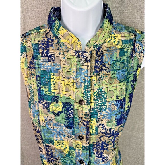 Christopher & Banks Women's Reversible Quilted Snap Button Vest Size M NWT - Picture 2 of 14